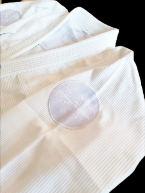 Standard Issue : SNWfall Edition - Image 4