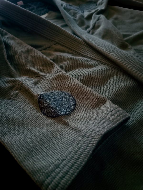 TopoGRAF : Olive - Image 6